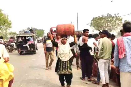 LPG shortage across the country, long queues outside agencies