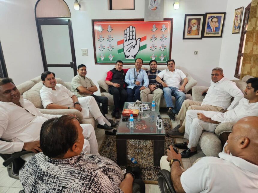 A sea of ​​people gathered on the birthday of Congress state spokesperson Sumit Gaud.