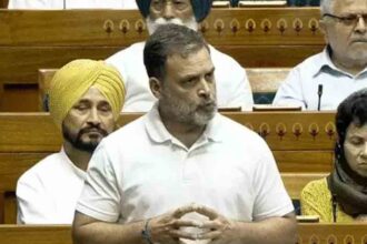 Rahul said – Petroleum Minister called Epstein a friend