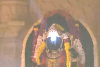 Surya Tilak for Ramlala, rays fell on the forehead for 4 minutes: Abhishek with Panchamrit