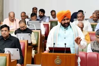 हरियाणा बजट- महिलाओं को गाड़ियां खरीदने पर छूट, अग्निवीरों को पुलिस में रिजर्वेशन, अब 6 लाख और महिलाओं को लाडो लक्ष्मी योजना का लाभ