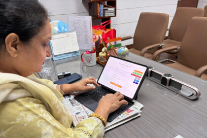 Digital Initiative in Census: Mayor Mrs. Praveen Batra Joshi participated in the self-enumeration process