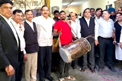 Advocates celebrated Baisakhi festival with great pomp and show, advocates danced to the beats of drums.