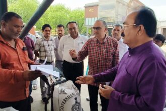 Wheat procurement began in the presence of Market Committee Faridabad Chairman Subhash Ahuja.