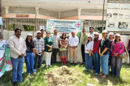 Tree plantation drive on the call of Red Cross Secretary
