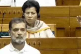 The PM said – Akhilesh is my friend, the SP chief folded his hands